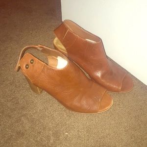Matisse Open Toe Cognac Booties, size 8.5